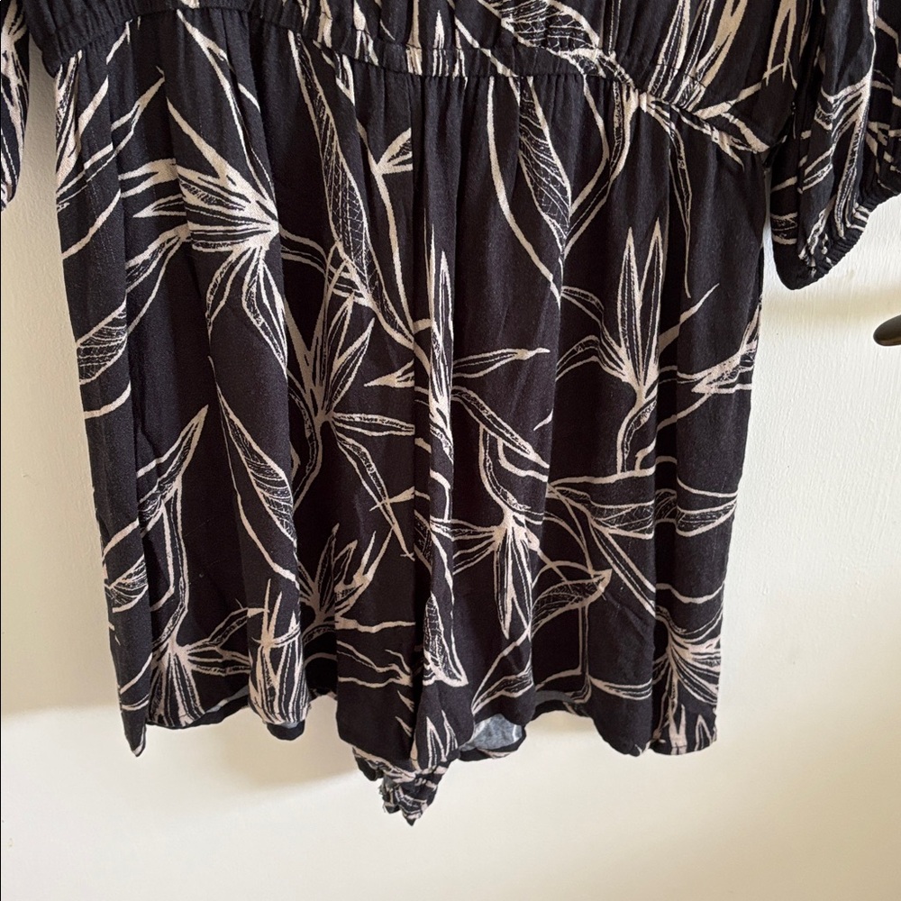 Tanoa bird of paradise long sleeve romper Hawaii tropical spring summer - Picture 4 of 7